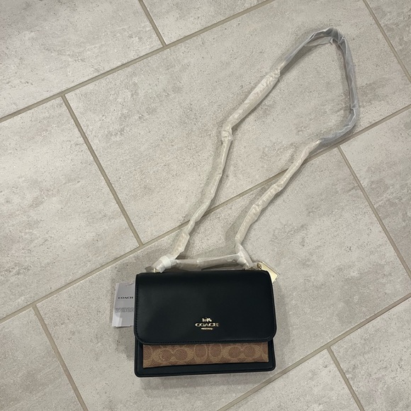 Coach Klare Crossbody Bag in Signature Canvas and Black Leather Purse CV978 - Picture 4 of 16